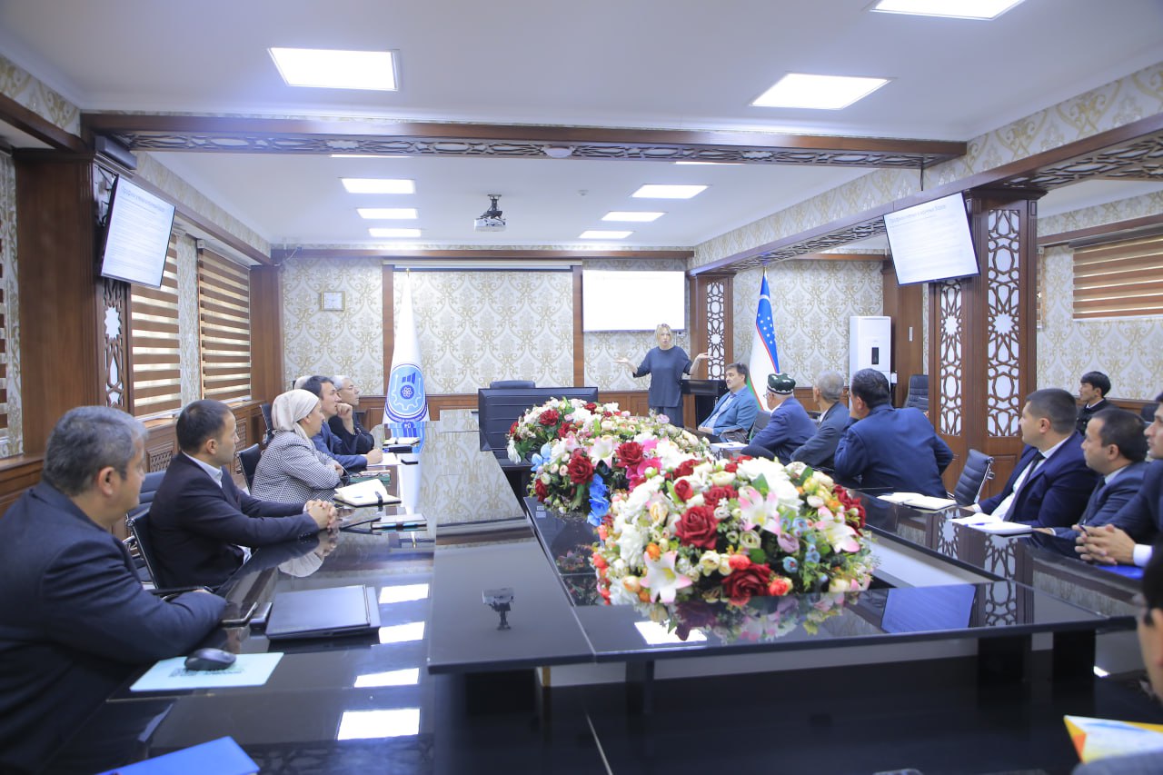 Plenary sessions of the autumn international conferences Apitech-V, TITDS-XIV and Agritech-IX in Uzbekistan