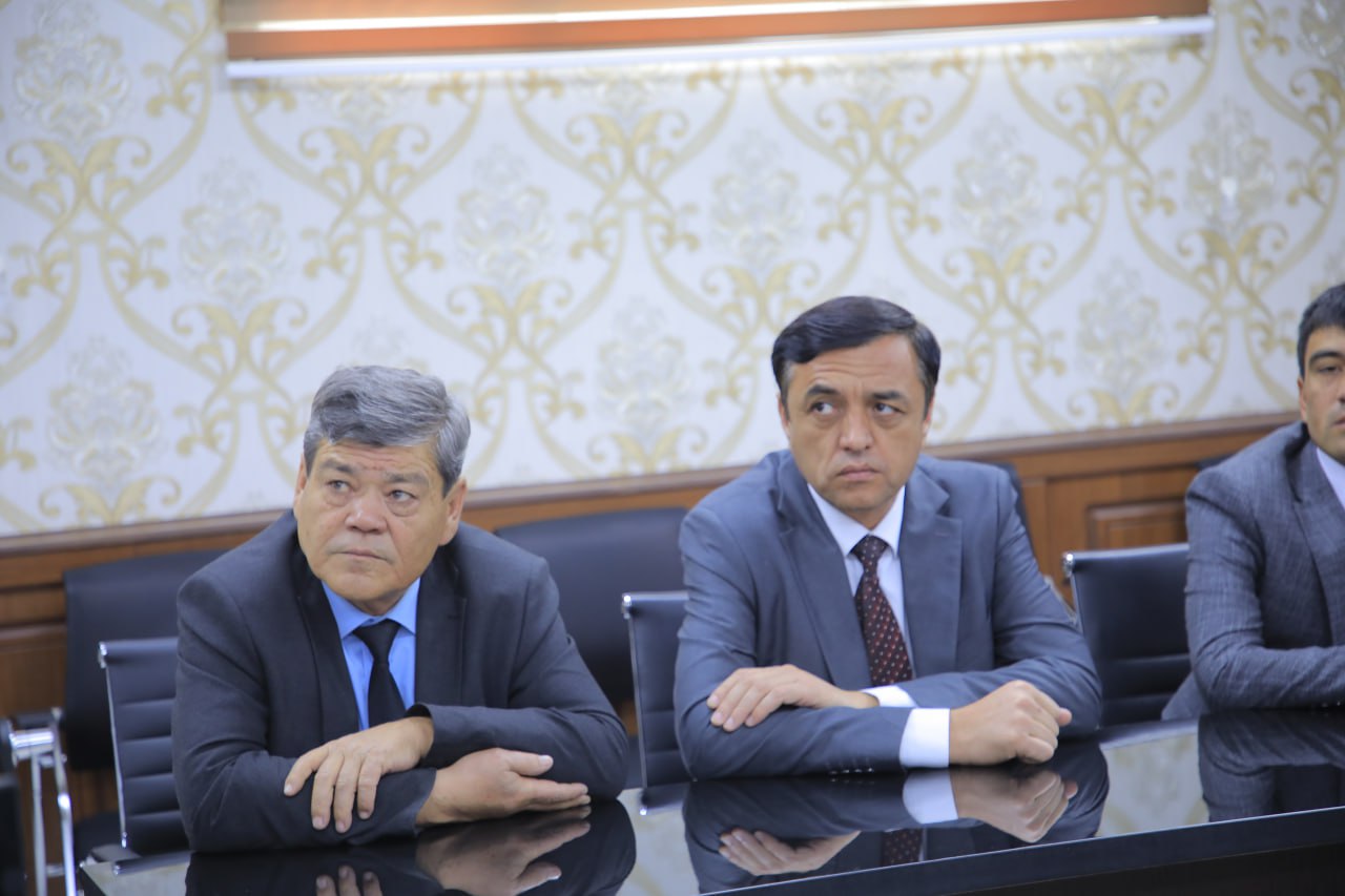 Plenary sessions of the autumn international conferences Apitech-V, TITDS-XIV and Agritech-IX in Uzbekistan