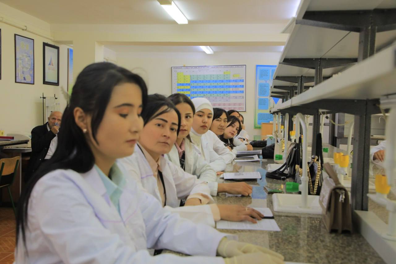 Plenary sessions of the autumn international conferences Apitech-V, TITDS-XIV and Agritech-IX in Uzbekistan
